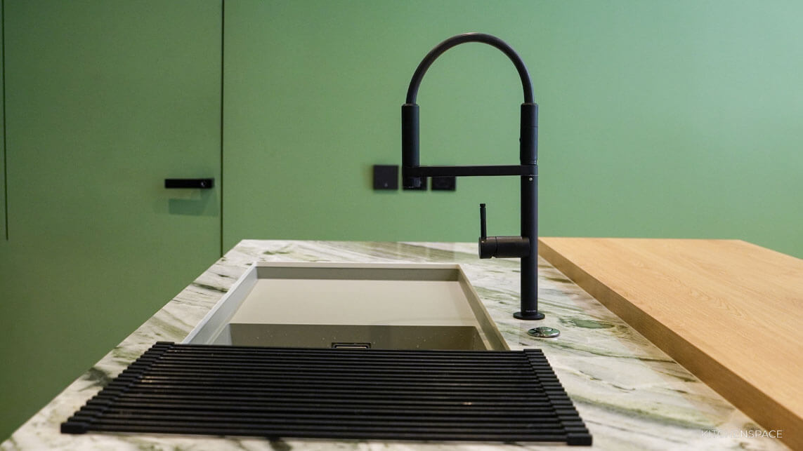 Mid-Century Modern Green Kitchen 